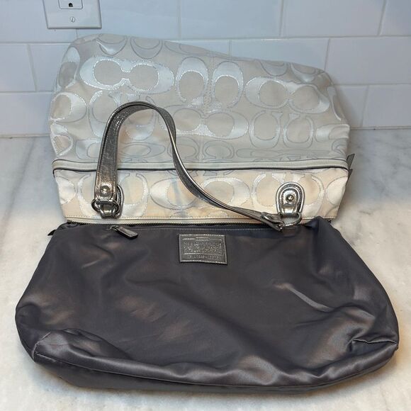 Coach Poppy Lurex Signature Jacquard Glam XL Tote Shoulder Bag - HTF - Picture 15 of 16